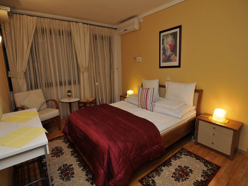 Hotel Haus Am Meer ซัฟทัท ห้อง รูปภาพ